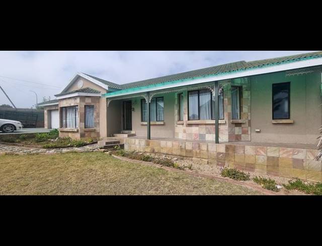 3 BEDROOM PROPERTY TO RENT IN DANA BAY